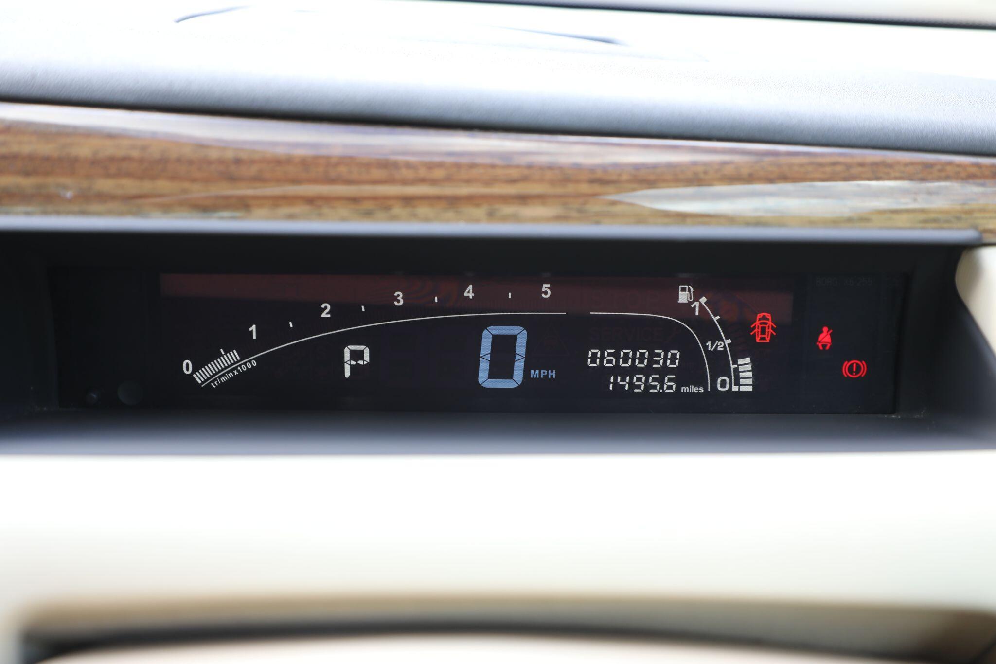 Large vehicle image